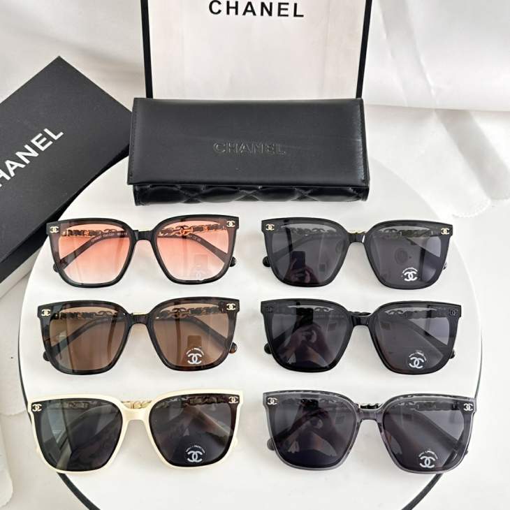 Picture of Chanel Sunglasses _SKUfw76722012fw